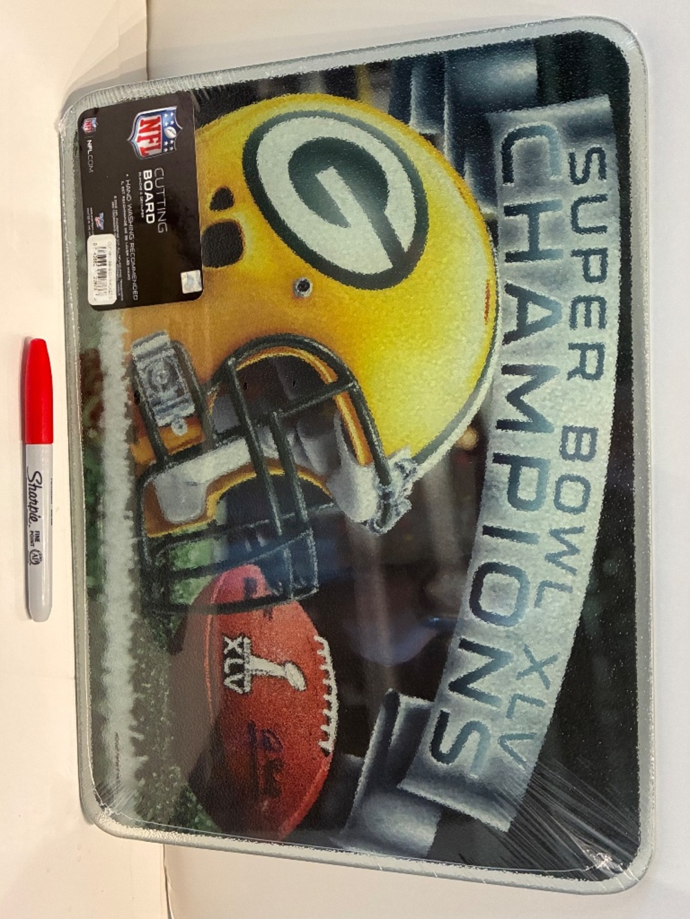 New NFL GREEN BAY PACKERS Tempered Glass Cutting Board